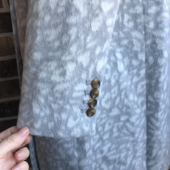ANN TAYLOR $258 GRAY ANIMAL PRINT CHESTERFIELD COAT - Picture 11 of 15